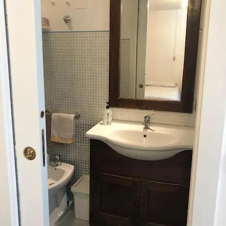 Holiday home Il Glicine - Monolocale A Due Passi Dal Centro *