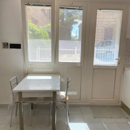 Il Glicine - Monolocale A Due Passi Dal Centro * Urbino