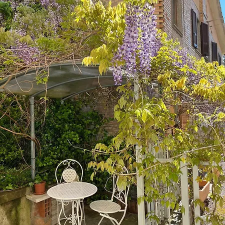 Il Glicine - Monolocale A Due Passi Dal Centro Hébergement de vacances Urbino